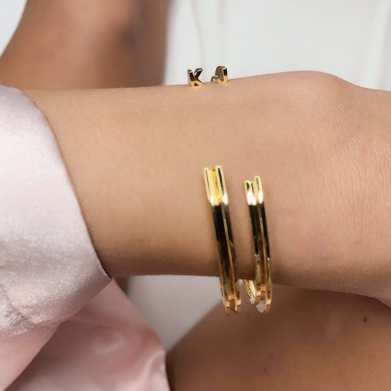 INITIAL Bracelets