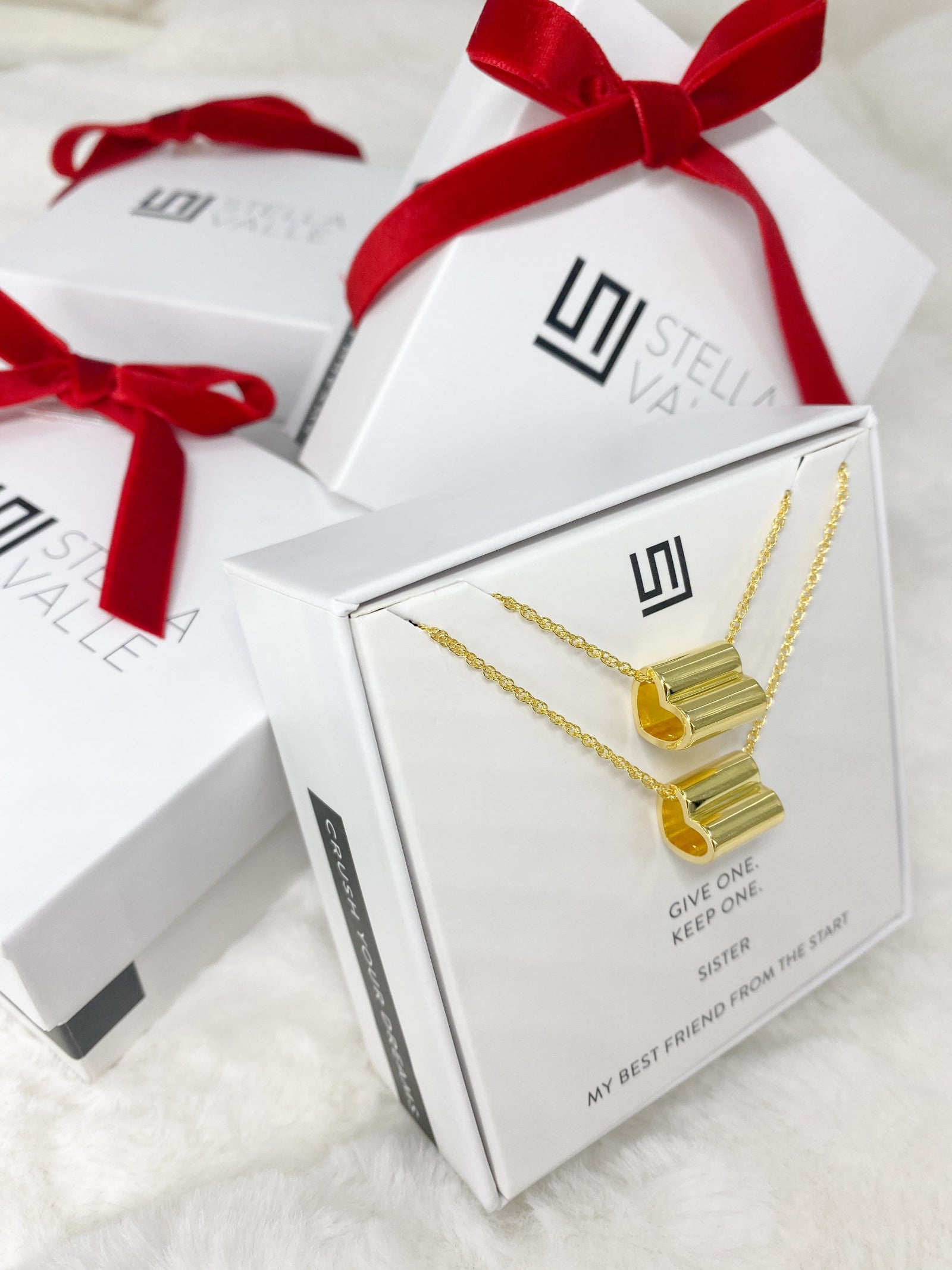 SISTERS OPEN HEART Necklace Gift Set