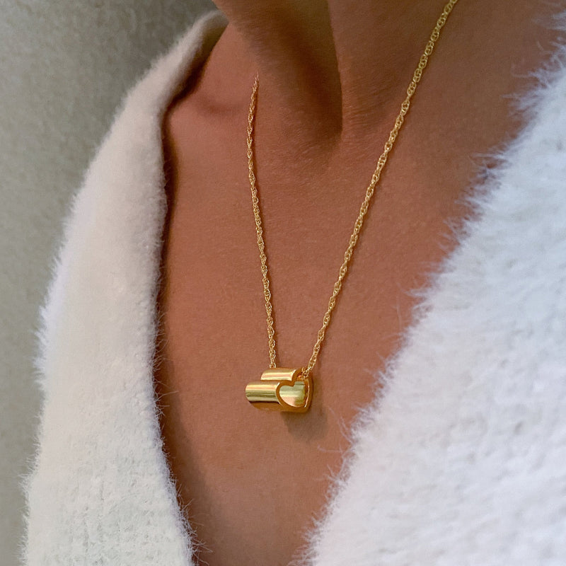 BEST FRIEND OPEN HEART Necklace